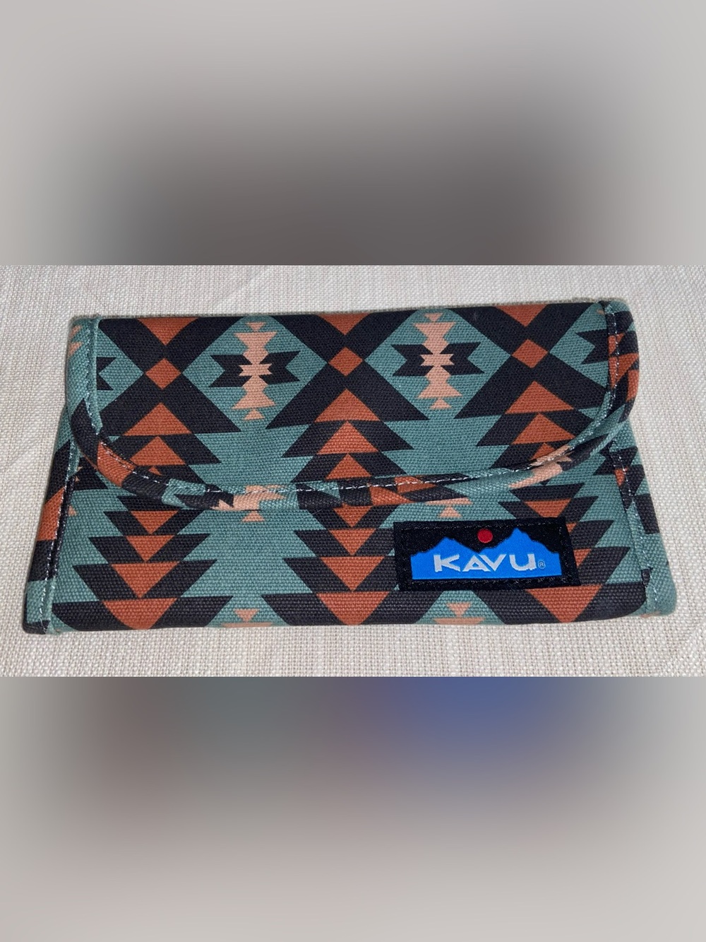 Kavu Aztec Pattern Tri-Fold Wallet in Teal and Rust